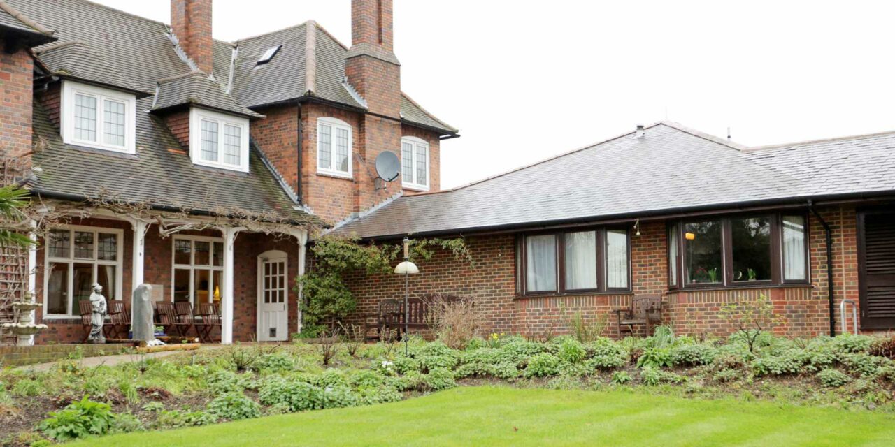 Care Home with Nursing in New Malden, Surrey Speirs House Greensleeves Care