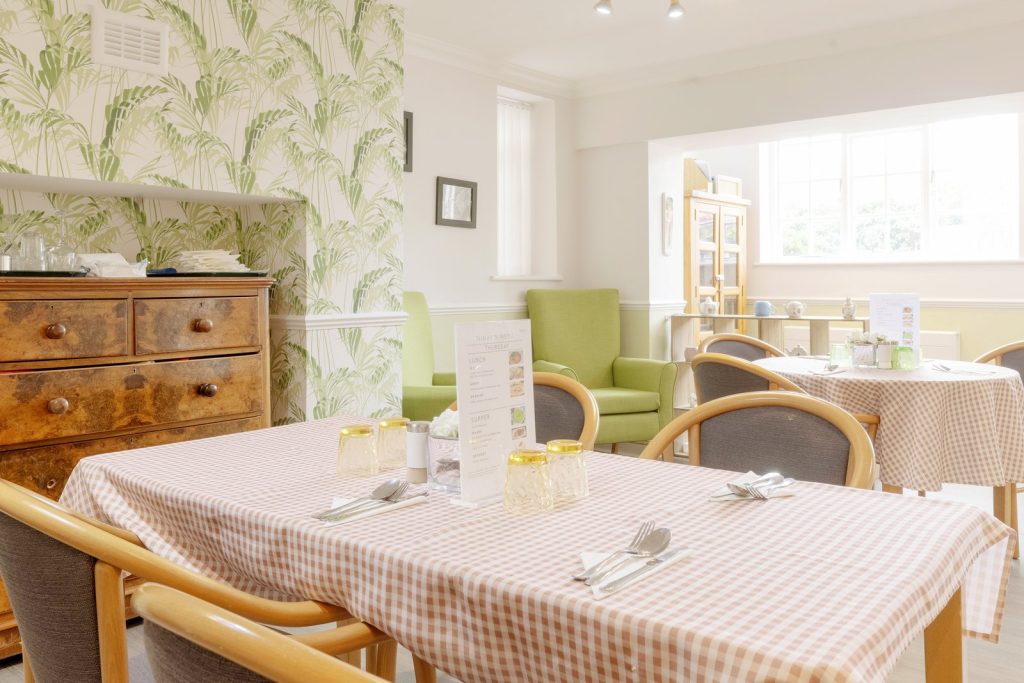 Arden House Dining
