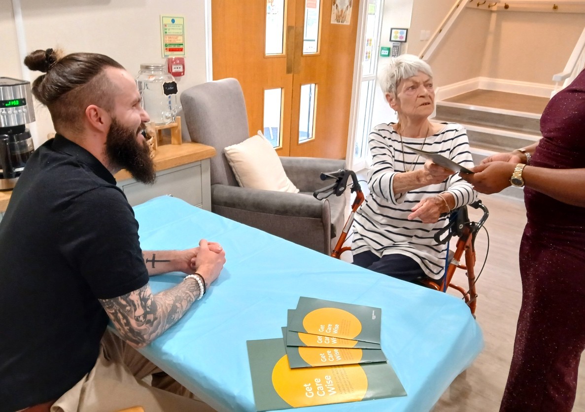 Residents share conversation at The Manor’s Midsummer celebration